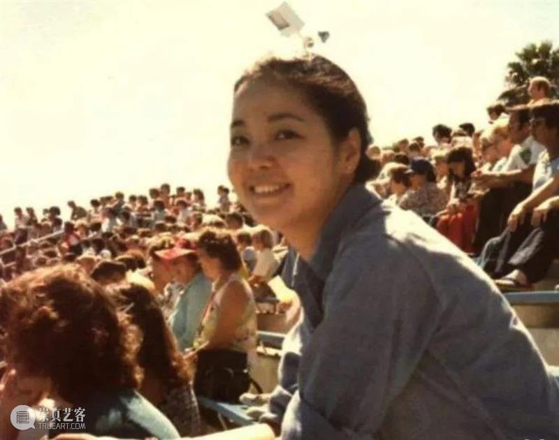 纪念｜邓丽君（1953.1.29—1995.5.8） 邓丽君 英文名 Teresa 台湾 华语 音乐史 盛名 歌唱家 日本 昭和时代 崇真艺客