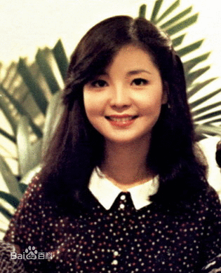 纪念|邓丽君(1953.1.29—1995.5.8) 邓丽君 英文名 Teresa 台湾 华语 音乐史 盛名 歌唱家 日本 昭和时代 崇真艺客
