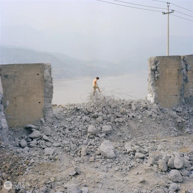 【+3画廊】陈荣辉、刘珂作品将于Photo London 2022 展出 Photo London 陈荣辉 刘珂 作品 +3画廊 时间 地点 Somerset House 崇真艺客
