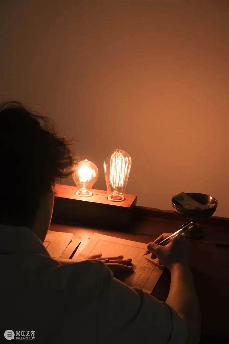 万一对话 | “慢”在文字中 文字 图片 详情 从前 clockstopped 展期 地址 Venue 深圳市 南山区 崇真艺客