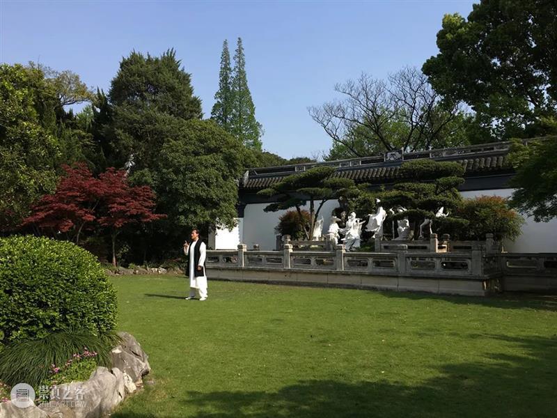 “艺”起前行：公 • 园｜线上展（二）  多伦 崇真艺客