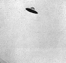 2022年了，美国人还在沉迷UFO？ 崇真艺客