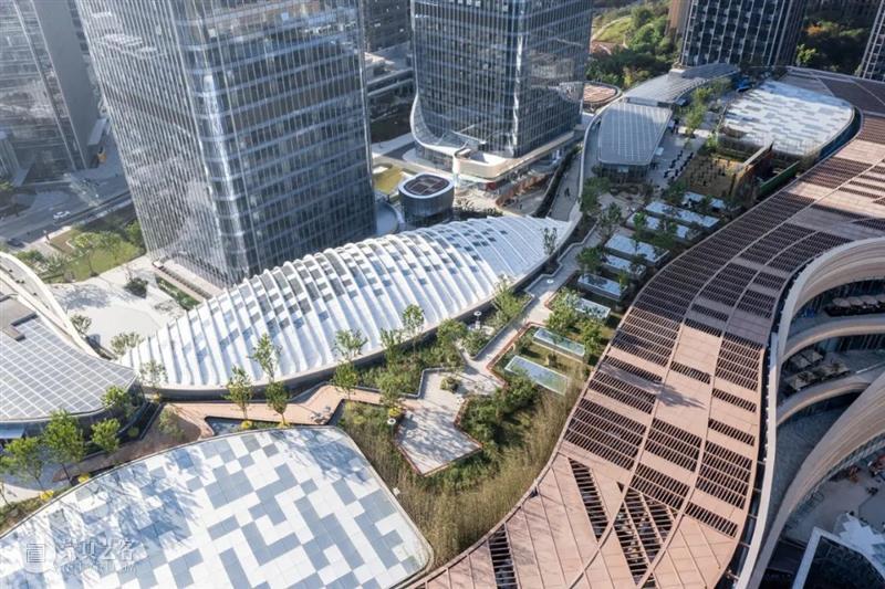 七层高植物园+购物中心，重庆约克郡光环购物公园 / PHA湃昂 崇真艺客