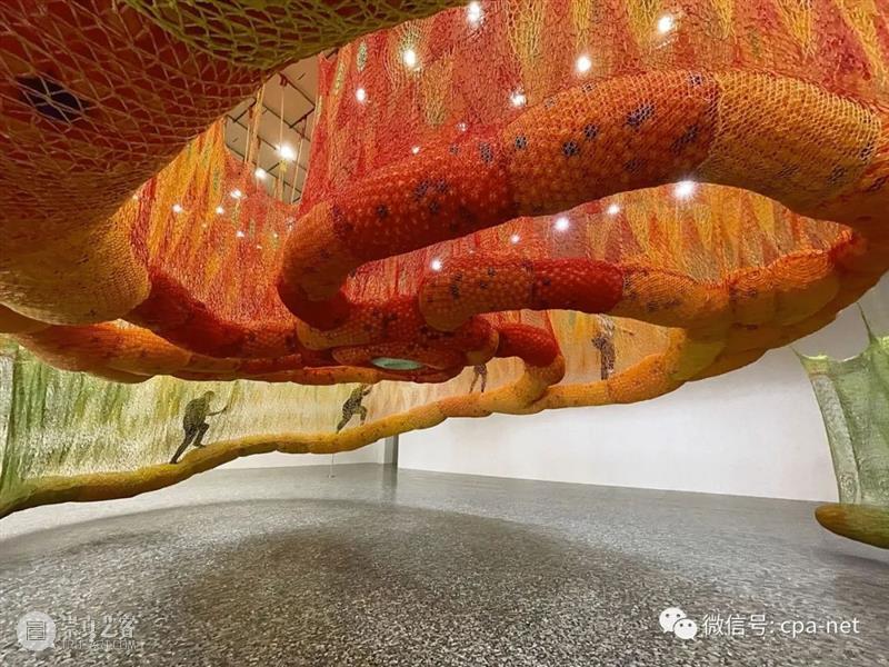 Ernesto Neto奢华的钩针艺术装置 崇真艺客