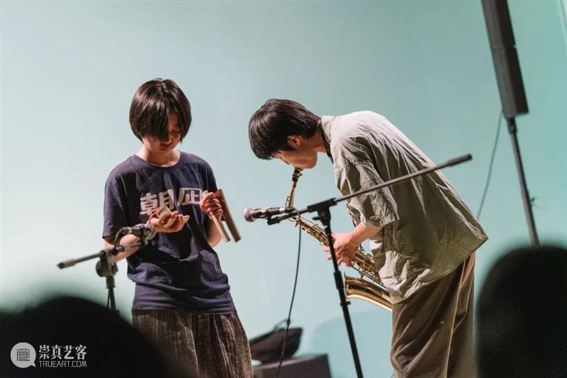 “飞去来器——OCAT双年展”闭幕演出的精彩瞬间 崇真艺客