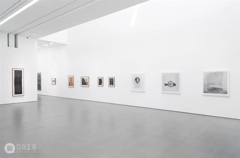 逸空间|指间之诗参展艺术家:董文胜 崇真艺客
