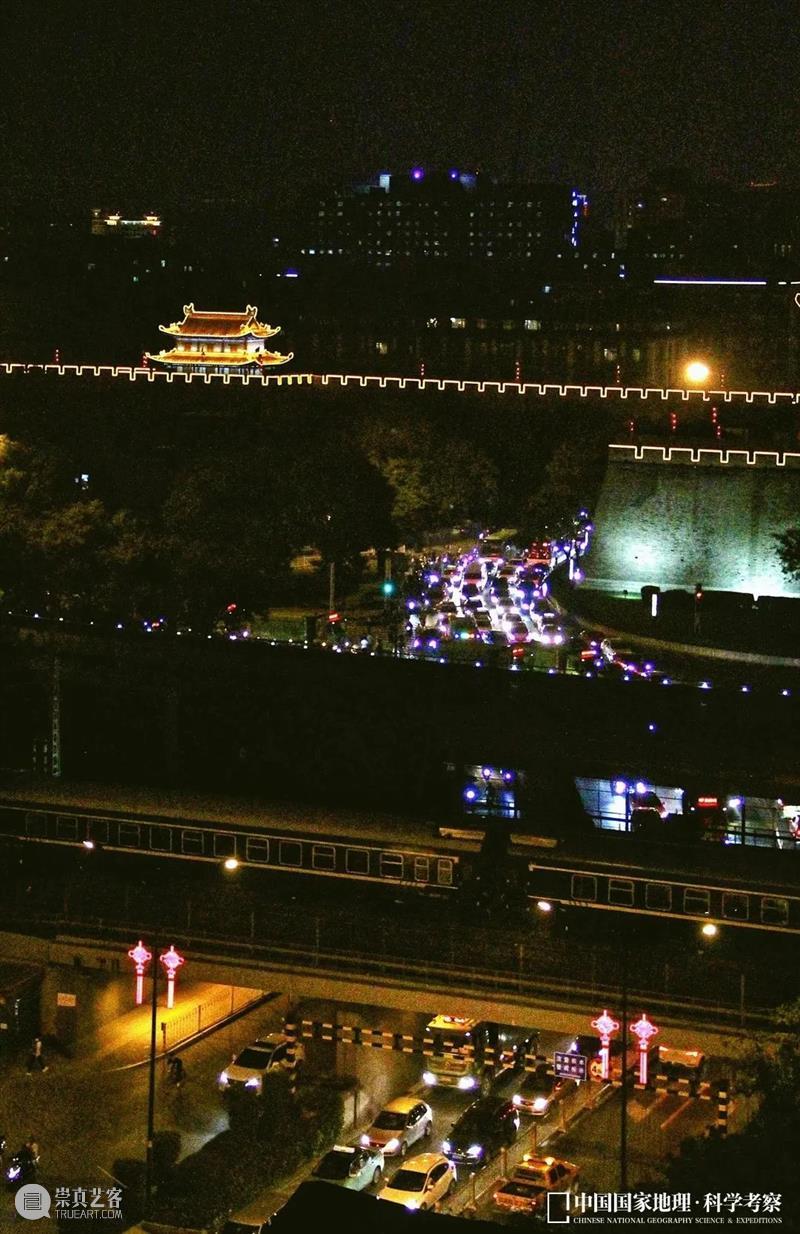 你和“死亡之海”的距离,只差一辆列车 崇真艺客