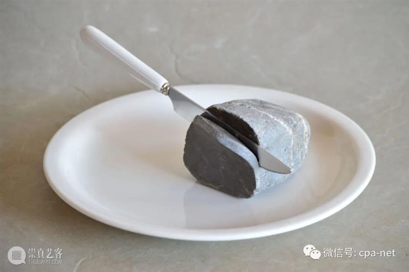 以微缩形式展现超现实场景的石雕艺术 崇真艺客