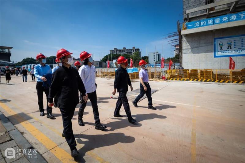 专家研讨 | 广东美术馆组织专家考察“白鹅潭大湾区艺术中心”,探索一馆两区新模式 崇真艺客
