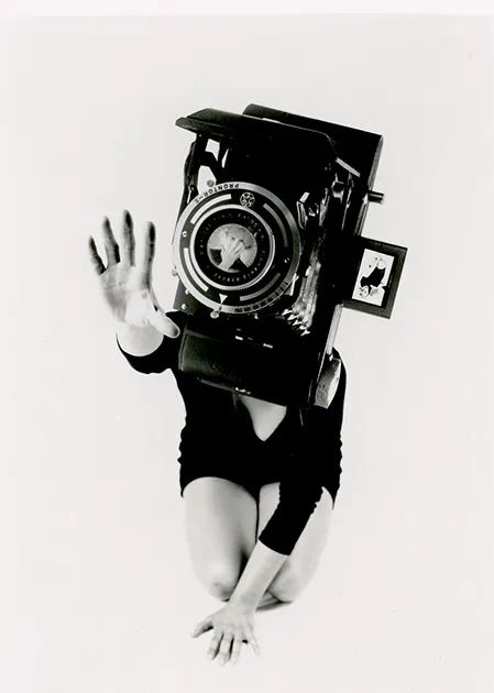 同行/交缠技术身体 | Lynn Hershman Leeson 视频资讯 徐震XuZhen 崇真艺客