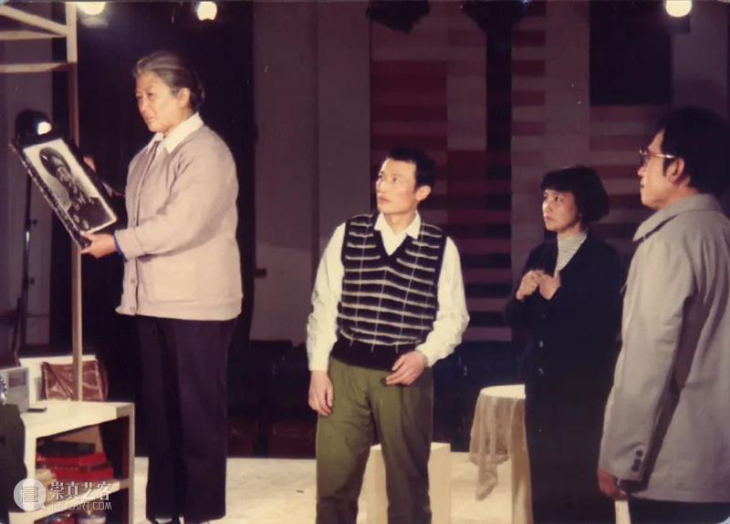 上海小剧场戏剧40年关键词 崇真艺客