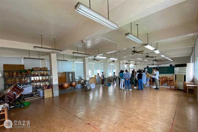 改造55所学校多次获国际设计大奖,这个校园美感计划不只停留在学生美育 | BCAF新知 崇真艺客