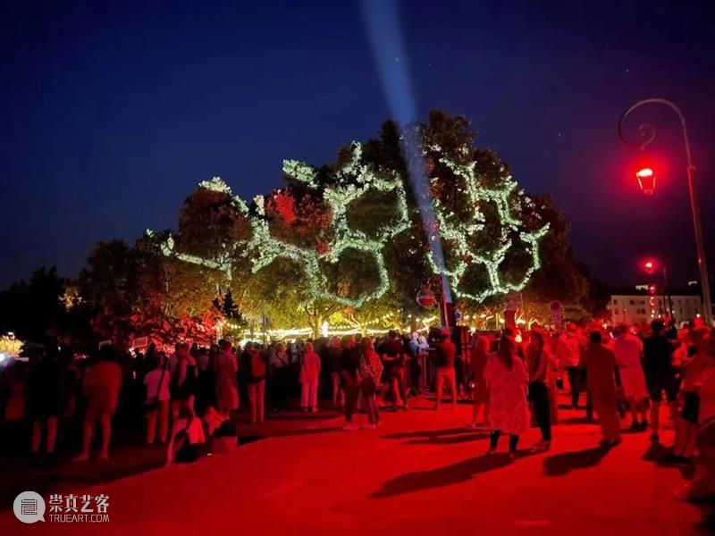 【年度盛宴】第53届法国阿尔勒摄影节开幕，中国艺术家王苡沫个展亮相 崇真艺客