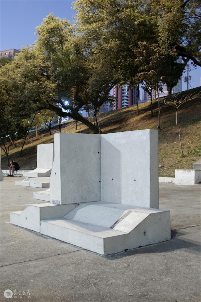 常青圣保罗 | 正在呈现马塞洛·西达德个人项目“不规则变化”,展现城市生活的社交属性 崇真艺客