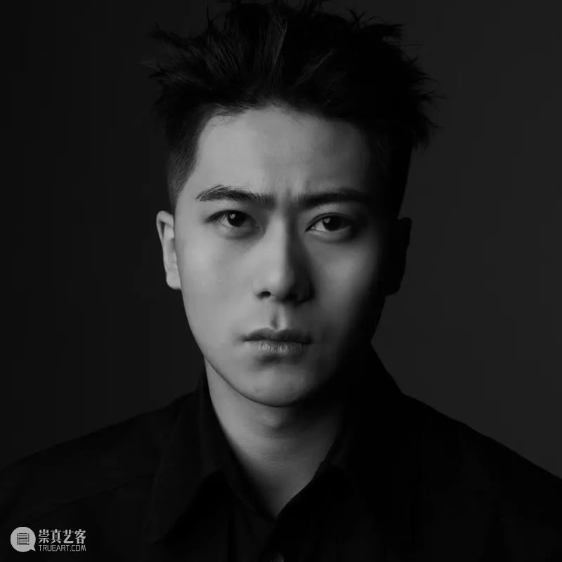 时代·戏剧预告| 美术馆来了几个“闯入者”？ 崇真艺客