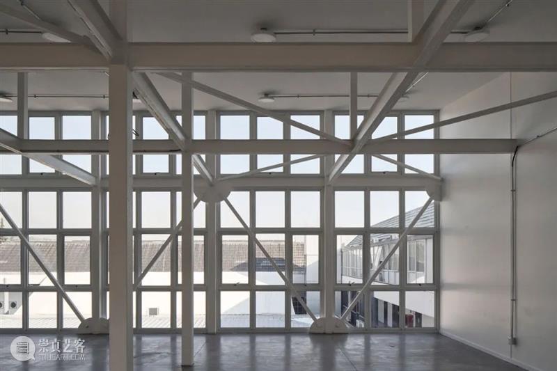 钢骨骼，Talleres大厦 / +.0 Arquitectura 视频资讯 ADCNews 崇真艺客