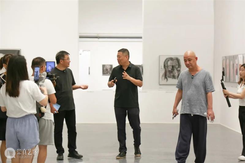 方力钧水墨丨“人间仙境”正在展出，快来和朋友们一起打卡拍照吧！ 崇真艺客