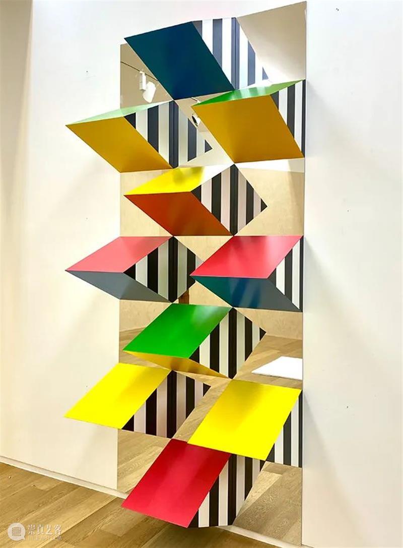 正在展出 | ​丹尼尔·布伦正在韩国大邱美术馆呈现大型同名展览 崇真艺客
