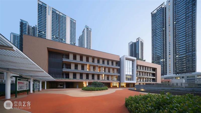 深圳最大规模，外国语学校宝安区 / 华阳国际​设计 崇真艺客
