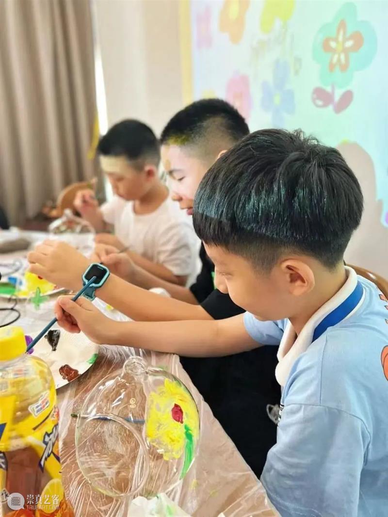 公益夏令营 | 关爱贫困学生 对话随迁子女 崇真艺客
