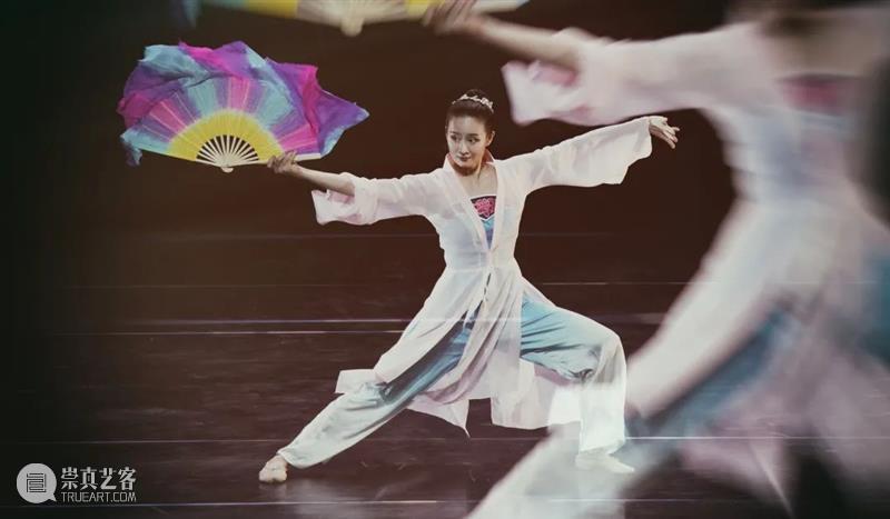 北京舞蹈学院青年舞团《舞动经典》| 激活中国舞蹈的永恒记忆,探索当代起舞新方式 崇真艺客