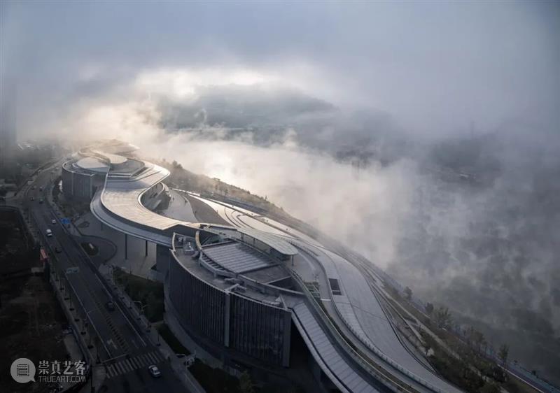 属于市民的屋檐，建德市文化综合体 / goa 视频资讯 塑造城市空间的 崇真艺客