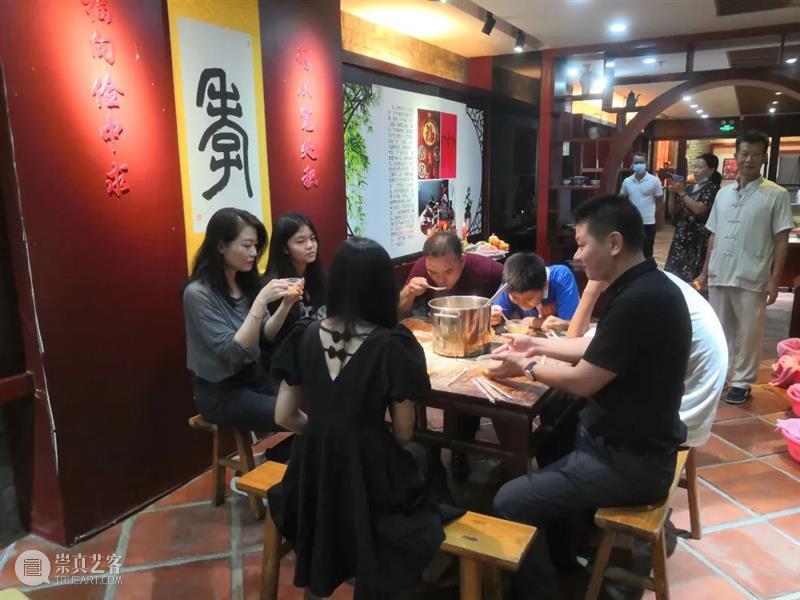 第八届“出花园”传统民俗成人礼成功举办 崇真艺客