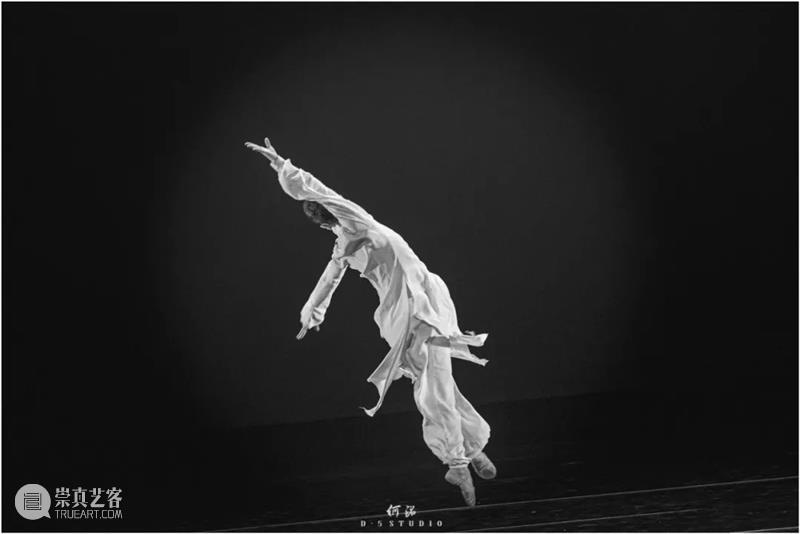 只要10个问题，带你走近神仙舞者的日常！来看！ 崇真艺客