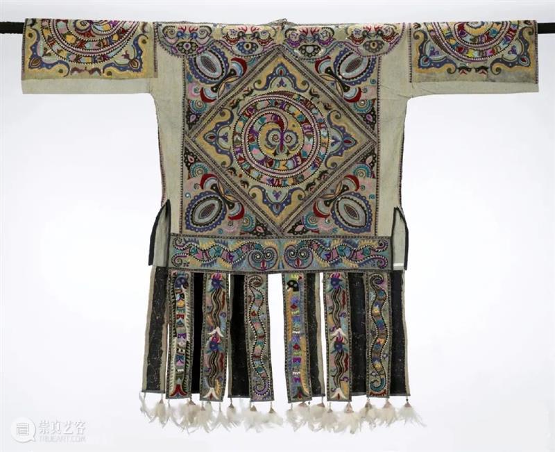 【IFA-民族艺术】苗族百鸟衣 | 披挂于身的民族史诗 崇真艺客