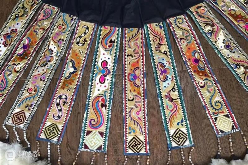 【IFA-民族艺术】苗族百鸟衣 | 披挂于身的民族史诗 崇真艺客