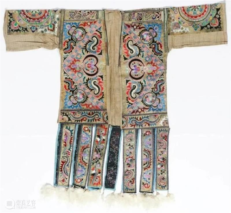 【IFA-民族艺术】苗族百鸟衣 | 披挂于身的民族史诗 崇真艺客