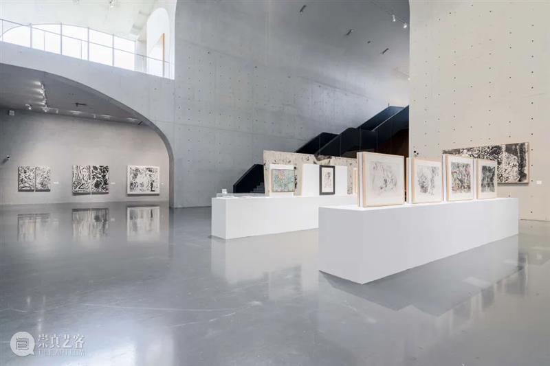 LONG深度长文 | 策展人崔灿灿谈袁运生70年艺术历程 崇真艺客