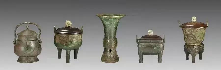 孔府旧藏清代御赐珍品 崇真艺客