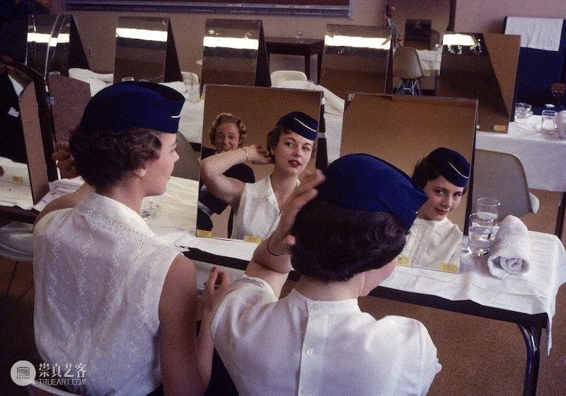 空姐迷你裙盛衰简史 崇真艺客