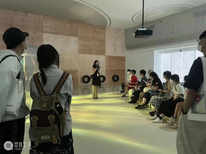 tm人工对话 | 还要一起漫游很多次 崇真艺客