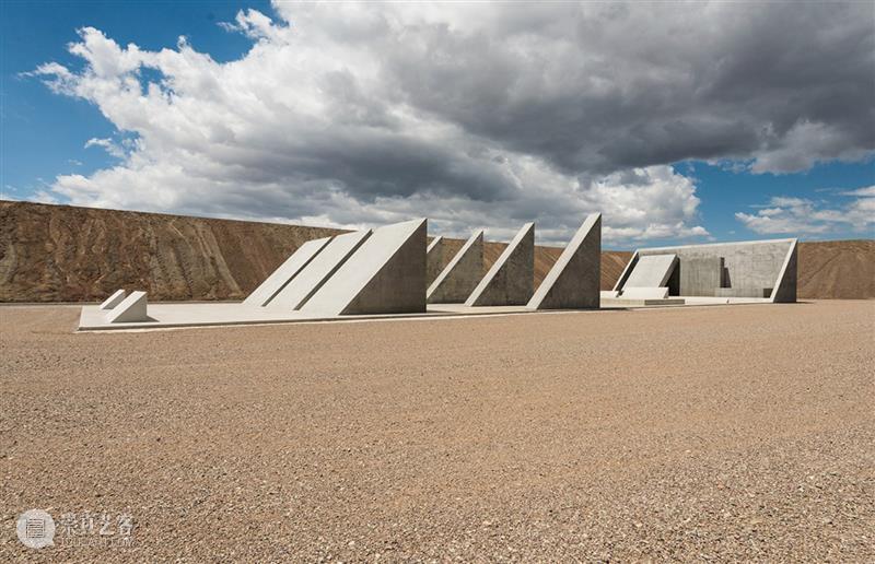 高古轩艺术家动态 | Dan Colen，Michael Heizer，Nancy Rubins，Brice Marden 崇真艺客