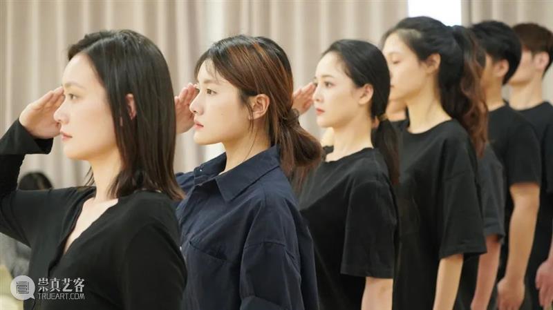 英雄城市再响《英雄赞歌》 | 大型话剧《英雄儿女》今日开票 崇真艺客