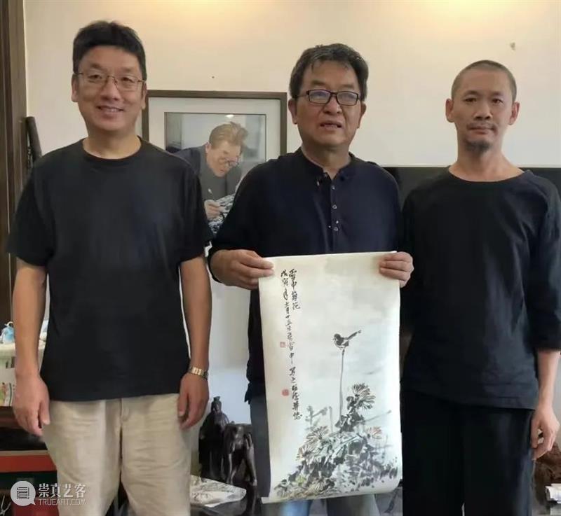 百年人生,德艺长存 ——施明德家属向浙江美术馆捐赠施明德书画作品 崇真艺客