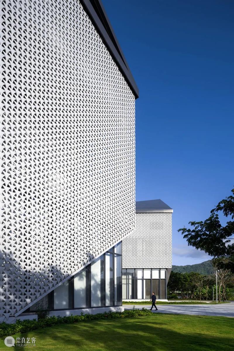 三亚崖州湾科技城产业促进中心 / Gensler 崇真艺客