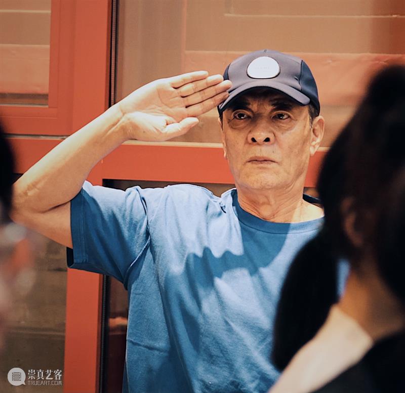 《直播开国大典》任务紧急，见证老中青演员同台飙戏！ 崇真艺客
