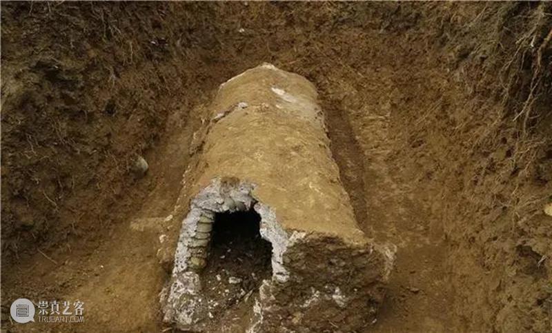 织金县发掘碗葬墓,墓室由960只碗建成 崇真艺客