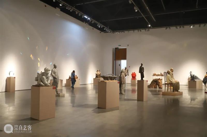 全国优秀青年雕塑家作品展开展,近百件作品呈现新时代丰富多姿的“中国形象” 崇真艺客
