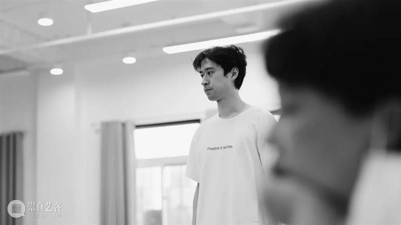 《19/19》排练笔记 | 深情何须笔墨，只是几首老歌 崇真艺客