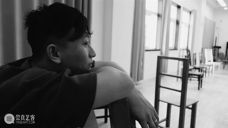 《19/19》排练笔记 | 深情何须笔墨，只是几首老歌 崇真艺客