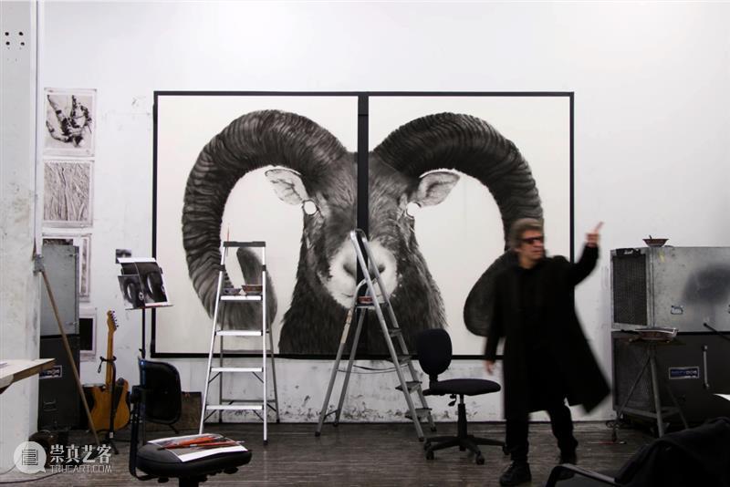艺术家 | 罗伯特·隆戈 Robert Longo 崇真艺客