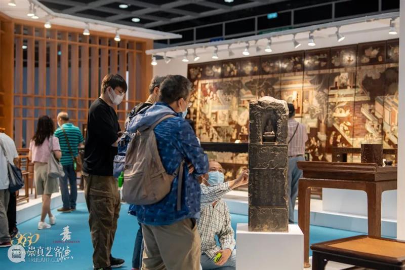 【嘉德香港•十周年庆典拍卖】预展次日，嘉宾云集 崇真艺客