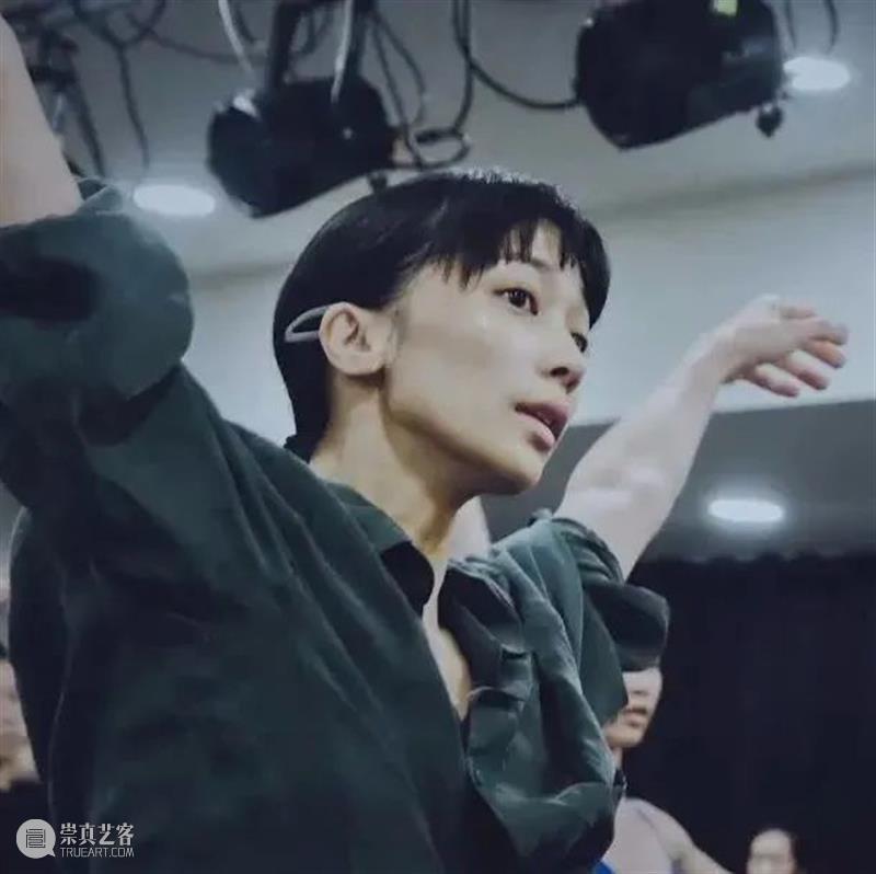 谢欣舞蹈剧场全团休假到场、前NDT舞者吴孟珂二刷...专业舞者剧评人都在大力推荐TA 崇真艺客