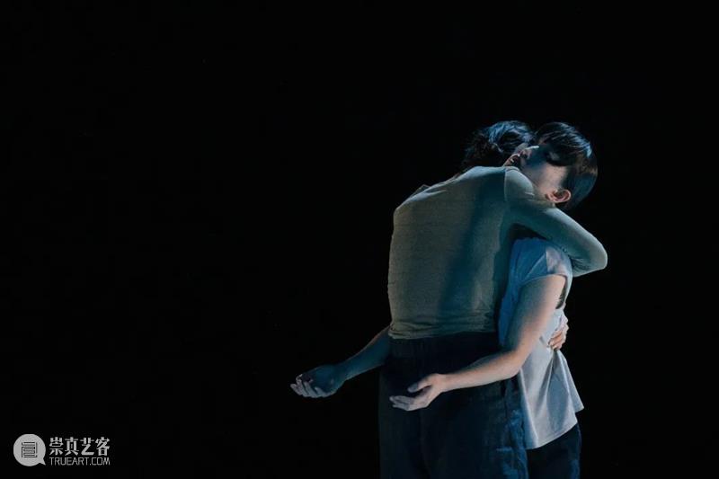 热售中|从爱情纠葛到物理概念,谢欣舞蹈剧场新锐新作《四相》 博文精选 国舞剧场 崇真艺客