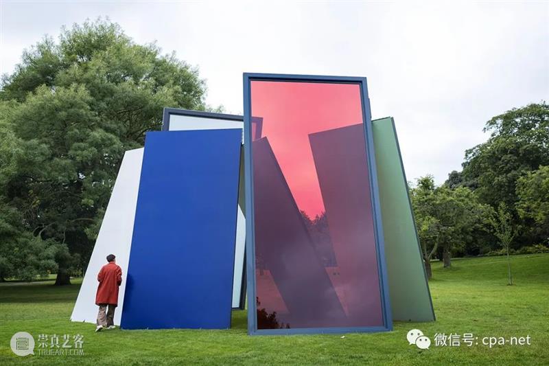 Frieze Sculpture2022展示了一系列公共艺术 崇真艺客