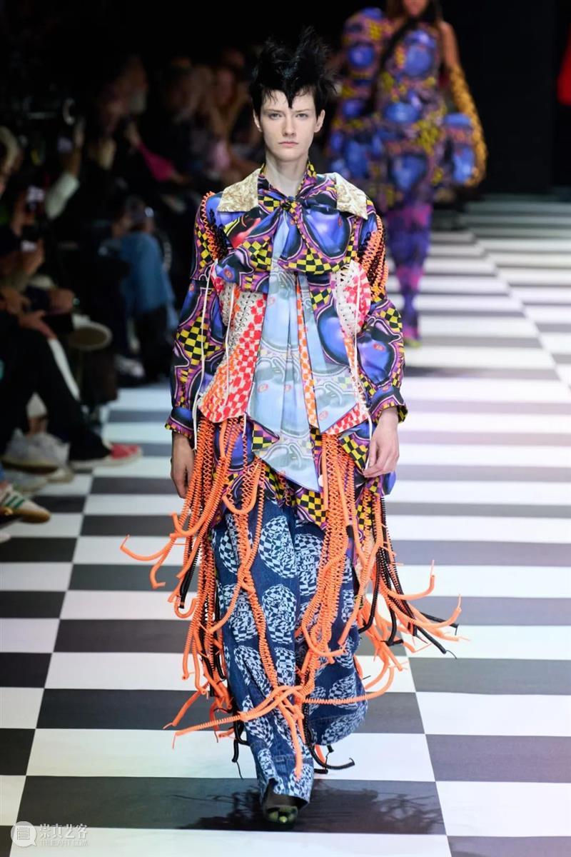 【IFA-时尚资讯】Matty Bovan | 编织给予服装更多可能性 崇真艺客